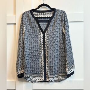NESS Blouse Tunic VNeckline L/S Navy White Geometric Poly Exc Condition Sz S